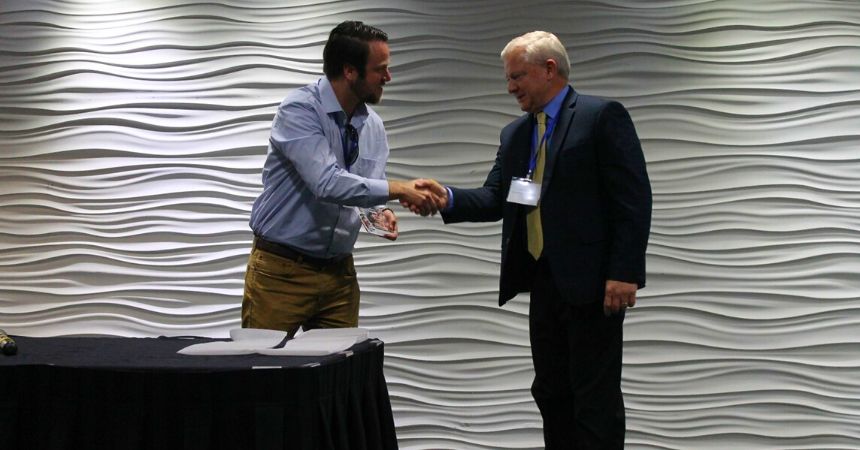 Jim Vetter Receives Walt Odegaard Leadership Award